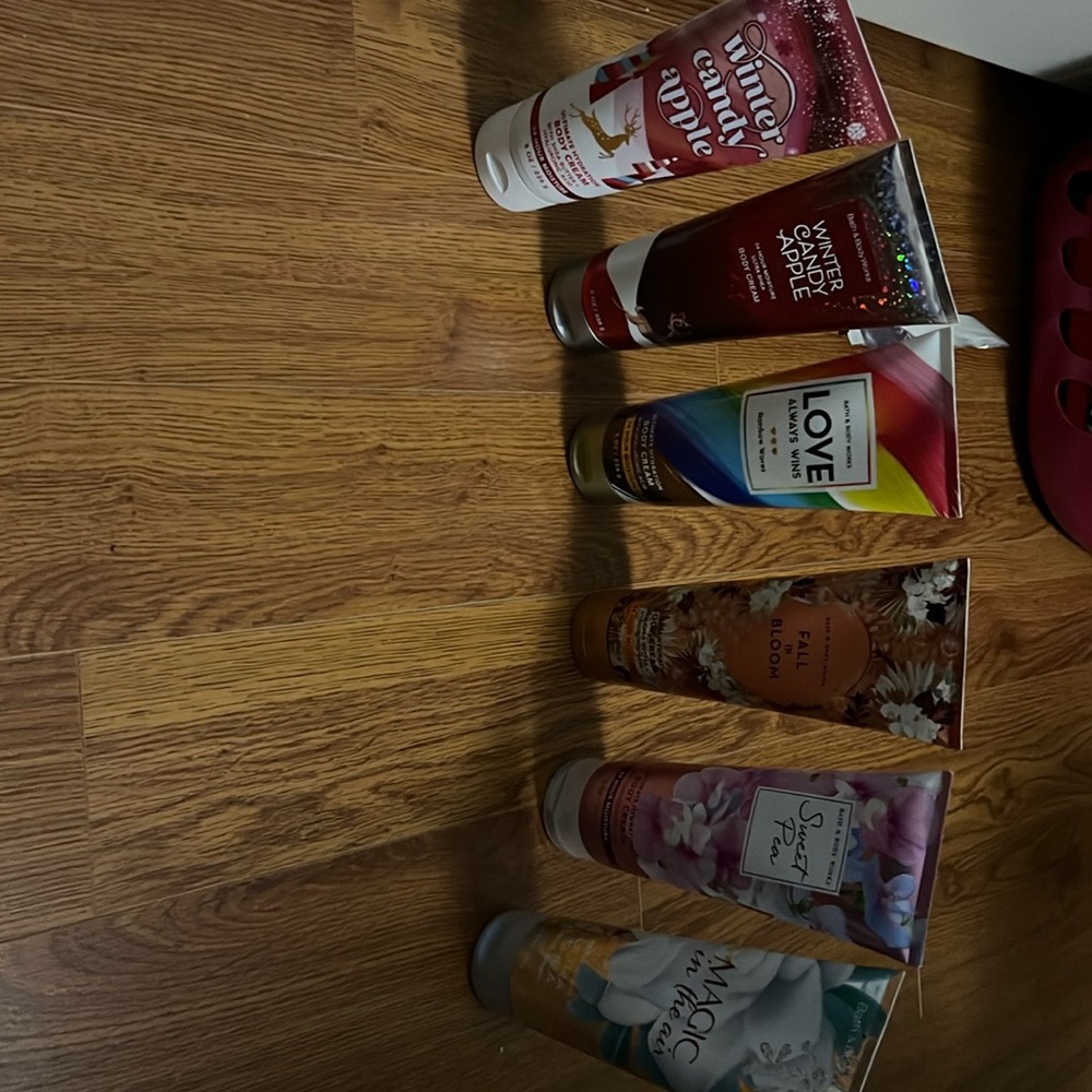 Set of 6 bath and body works body creams